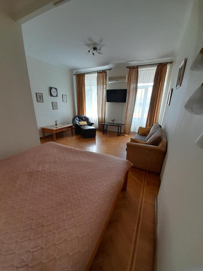 Apartment On Hretska 26/28 Odessa Eksteriør billede